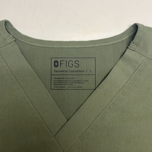 FIGS Technical Collection Olive Short Sleeve V-Neck Medical Scrub Shirt- Large - Picture 10 of 14